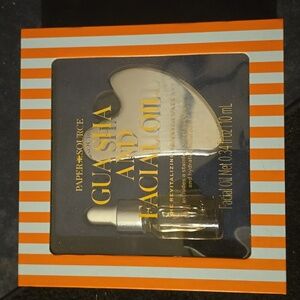 Paper Source Striped Gua Sha and Facial Oil Set, Retail Price $29.99US